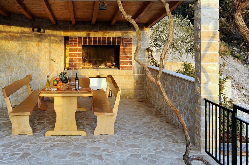 Holiday Home Mirna Vala セヴィド エクステリア 写真