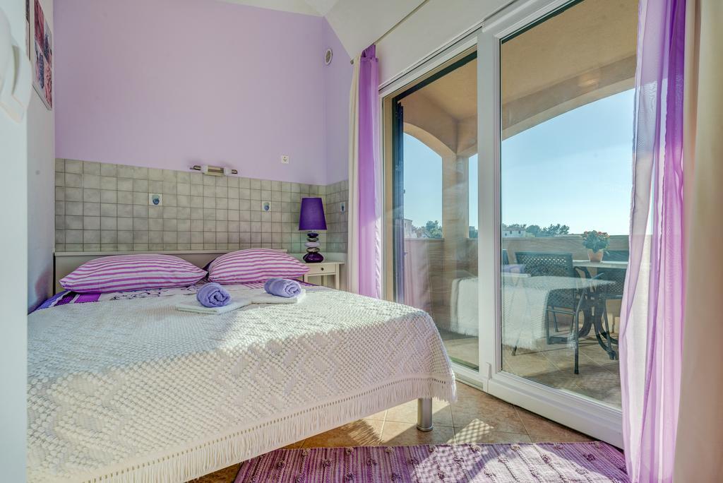 Holiday Home Mirna Vala セヴィド エクステリア 写真
