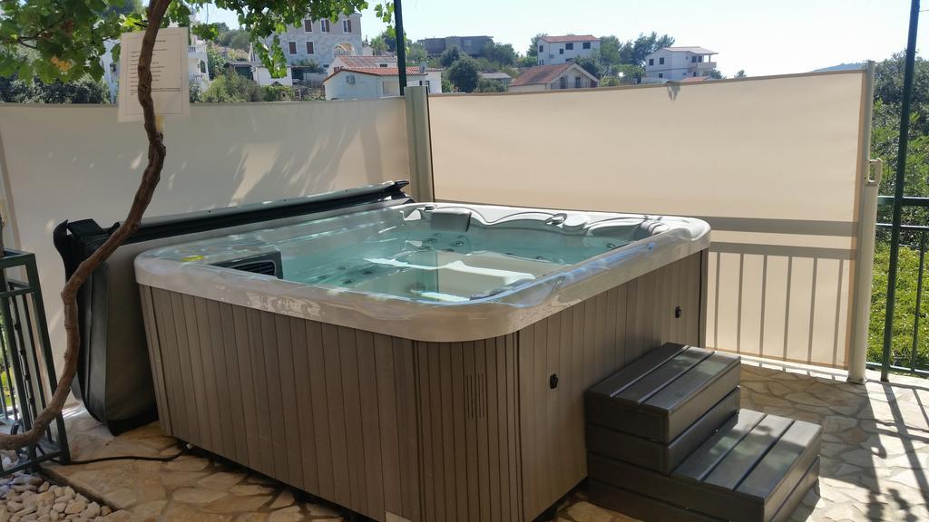 Holiday Home Mirna Vala セヴィド エクステリア 写真