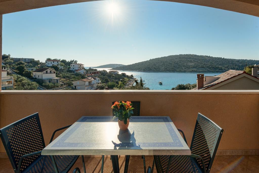 Holiday Home Mirna Vala セヴィド エクステリア 写真