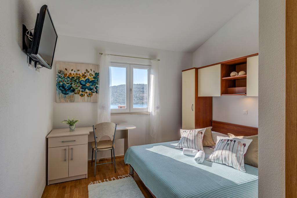 Holiday Home Mirna Vala セヴィド エクステリア 写真