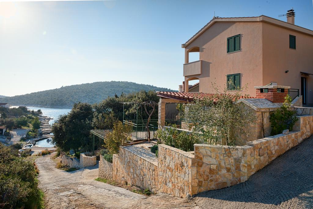 Holiday Home Mirna Vala セヴィド エクステリア 写真